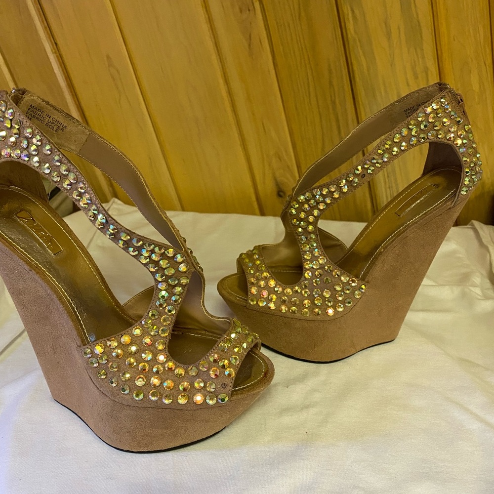 Bakers Wild Pair Gilian Wedge rhinestone shoes